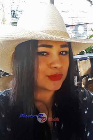 172820 - Sandra Age: 33 - Colombia