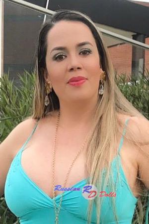 210422 - Tania Age: 42 - Colombia