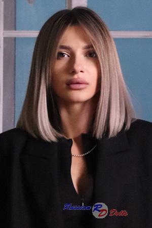 224208 - Alla Age: 31 - Ukraine