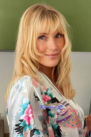 228992 - Svitlana Age: 56 - Ukraine