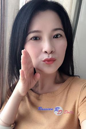 229276 - Sylvia Age: 46 - China