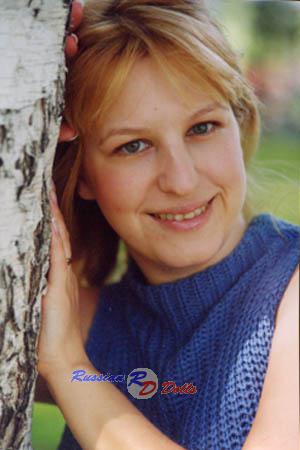 51152 - Elena Age: 37 - Russia
