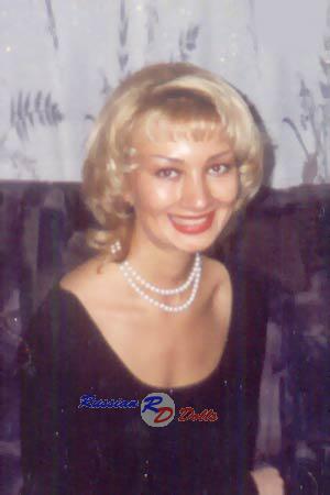 52124 - Elena Age: 39 - Russia