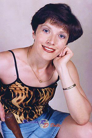 52796 - Natalia Age: 42 - Russia