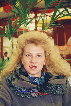 53274 - Marina Age: 36 - Russia