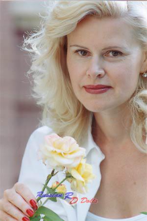 53351 - Tatyana Age: 29 - Russia