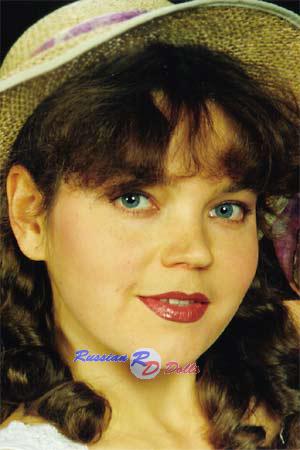 53370 - Ludmila Age: 38 - Russia