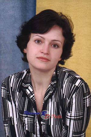 56762 - Galina Age: 39 - Russia