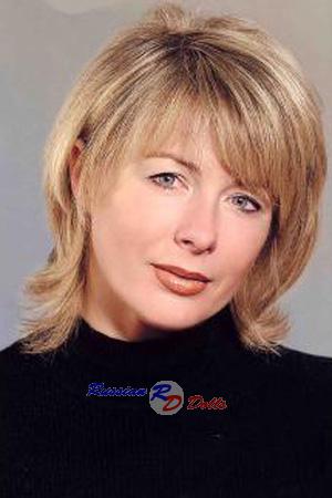 57262 - Larissa Age: 44 - Russia