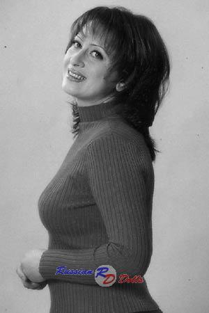 58672 - Natalia Age: 41 - Russia