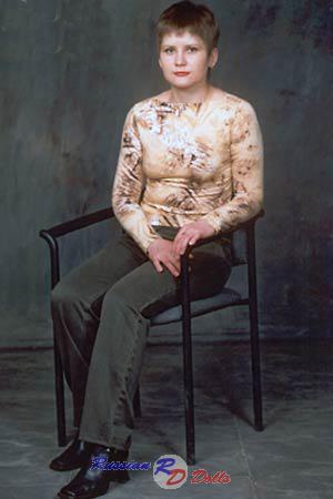 60180 - Ludmila Age: 39 - Russia