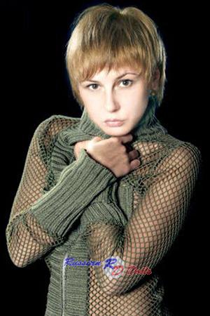 68029 - Yuliya Age: 35 - Russia