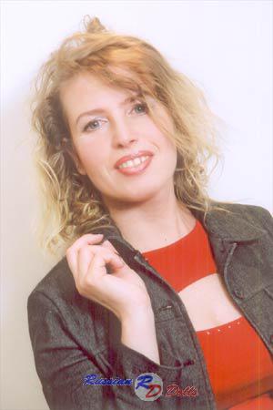 68094 - Elena Age: 50 - Russia