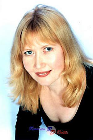 69462 - Oksana Age: 41 - Russia
