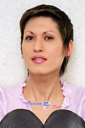 69731 - Elena Age: 38 - Russia