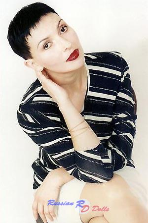 71902 - Elena Age: 41 - Russia