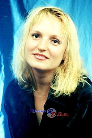 72460 - Alisa Age: 40 - Russia
