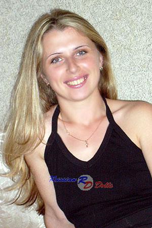 72999 - Svetlana Age: 36 - Russia