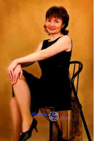 75334 - Elena Age: 56 - Russia