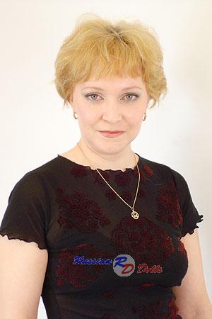 78132 - Eugenia Age: 42 - Russia